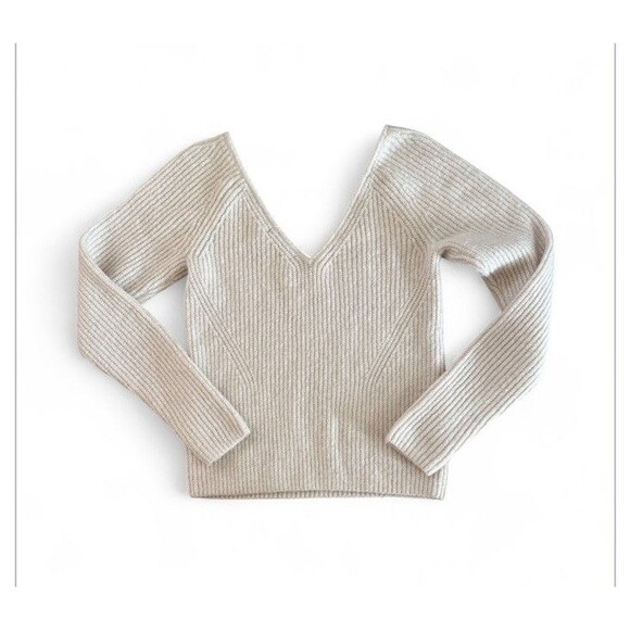 NWT Banana Republic Wide V-Neck Sweater, Ivory SIZE Small  #784096 - Picture 10 of 11